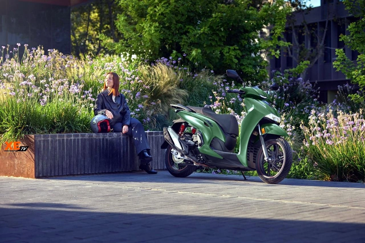 Honda SH350i 2025 chính thức mở bán