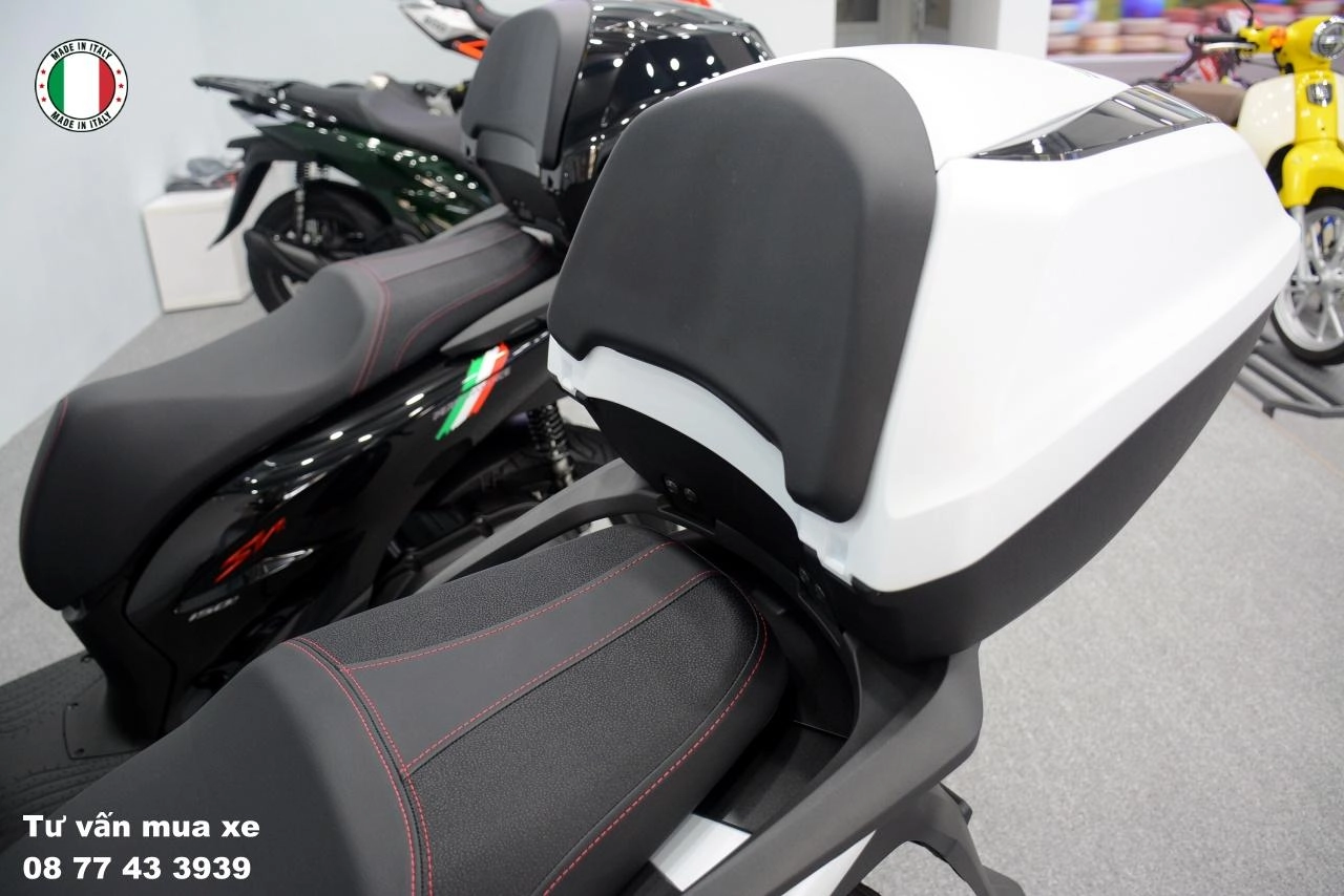 Honda SH150i Sport Edition 2025: Siêu phẩm thể thao nhập khẩu từ Ý. Giá quá rẻ cho anh em