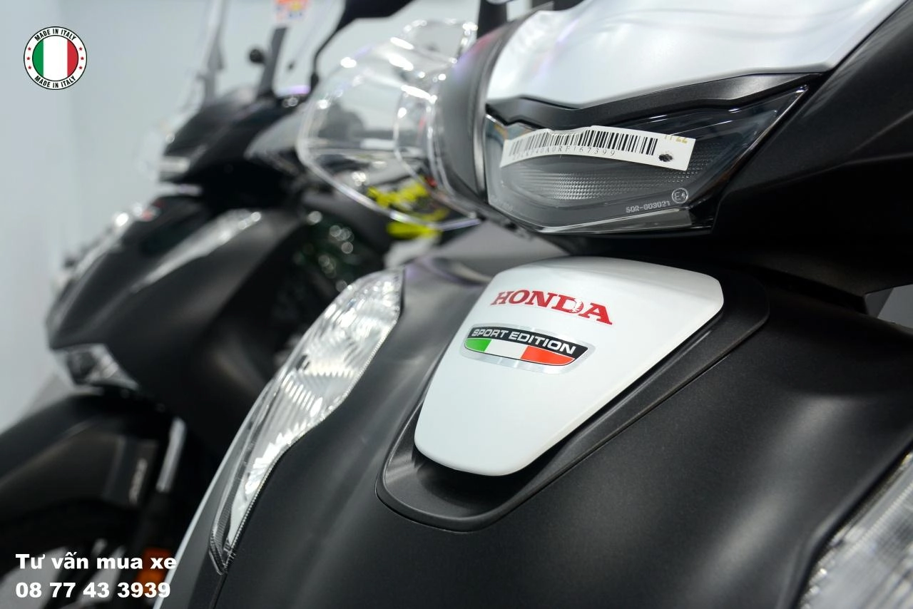 Honda SH150i Sport Edition 2025: Siêu phẩm thể thao nhập khẩu từ Ý. Giá quá rẻ cho anh em