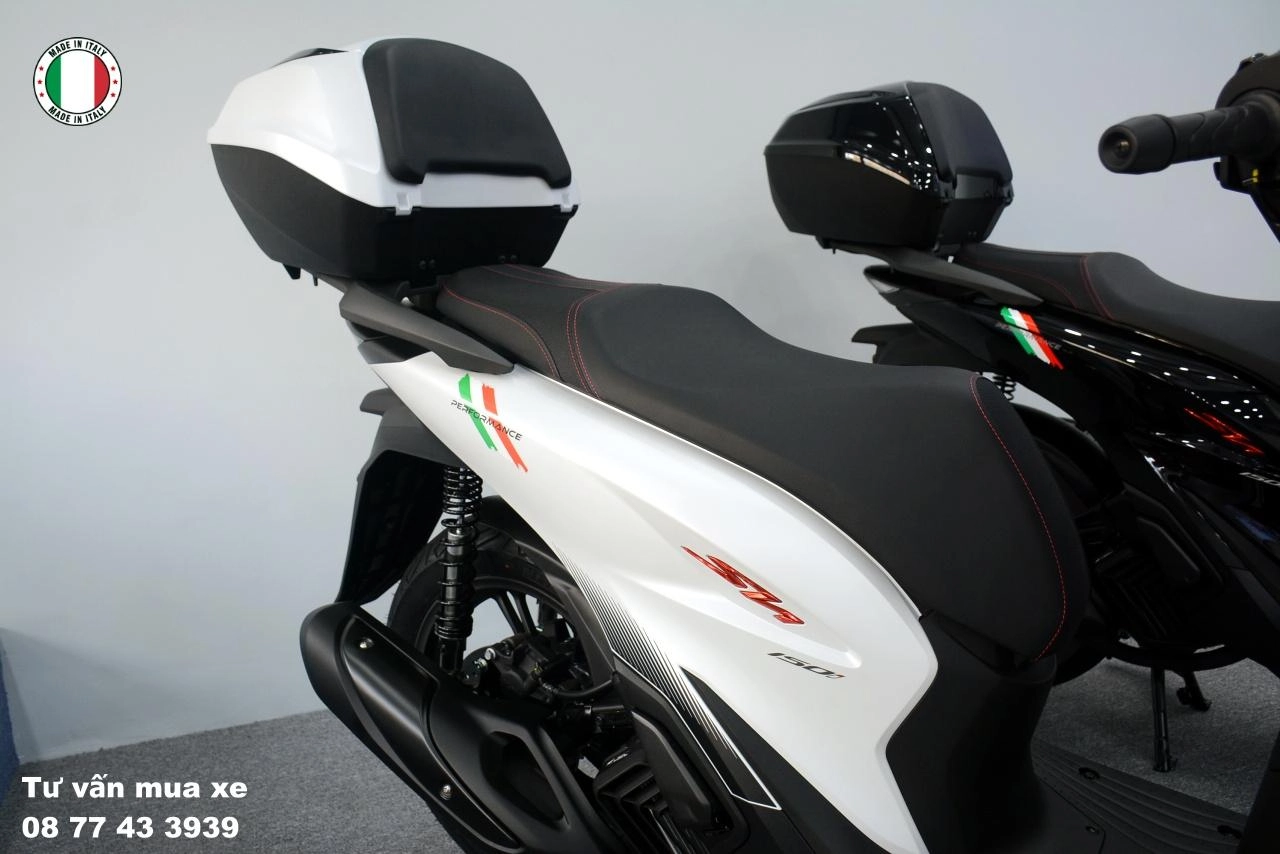 Honda SH150i Sport Edition 2025: Siêu phẩm thể thao nhập khẩu từ Ý. Giá quá rẻ cho anh em