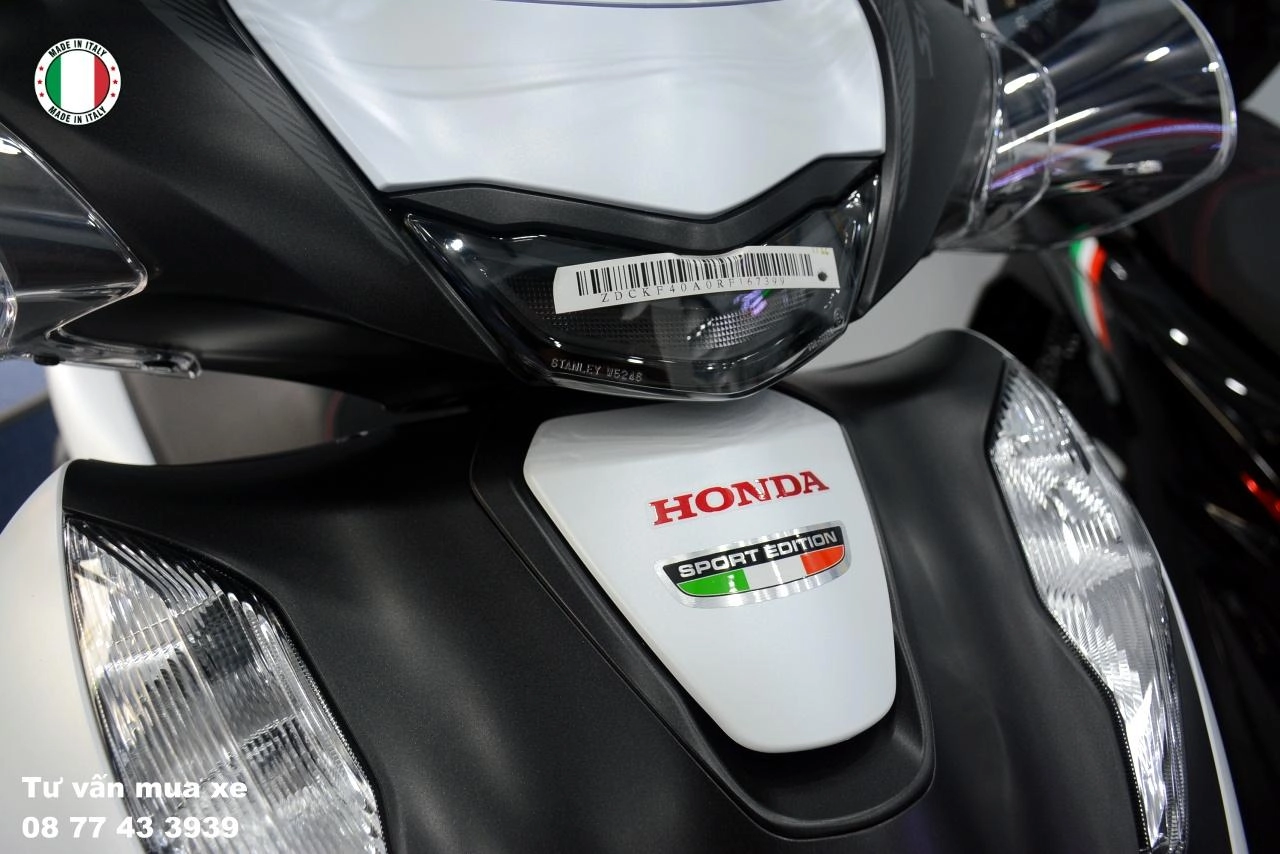 Honda SH150i Sport Edition 2025: Siêu phẩm thể thao nhập khẩu từ Ý. Giá quá rẻ cho anh em