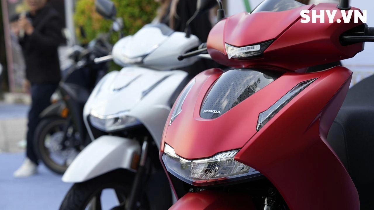 SH ITALIA – New Concept Design 2026 chính thức ra mắt: Bảng giá Honda SH Ý 2026 gây chú ý với SH Vetro Blue 235 triệu đồng