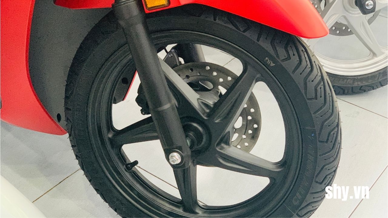 Honda SH150i Sporty Edition màu đỏ nhám