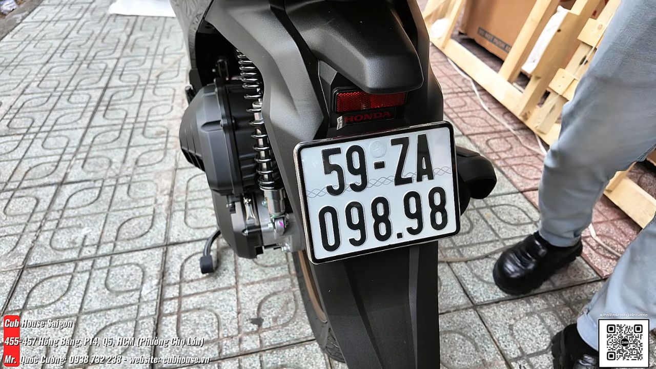 Bàn giao xe Honda SH150i Ý 2026 NewConcept màu Đen