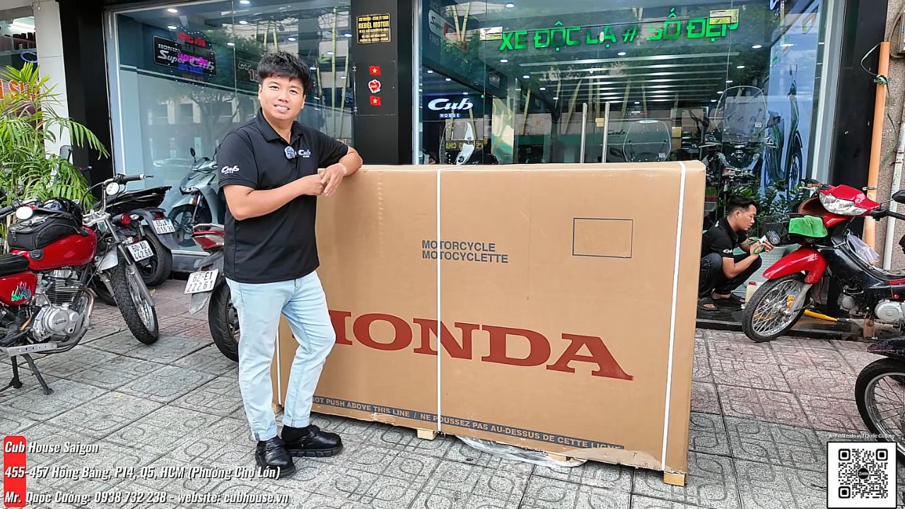 Bàn giao xe Honda SH150i Ý 2026 NewConcept màu Đen