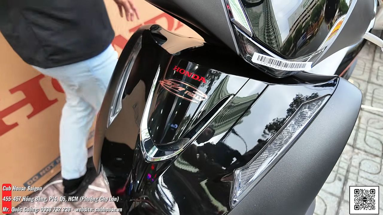 Bàn giao xe Honda SH150i Ý 2026 NewConcept màu Đen